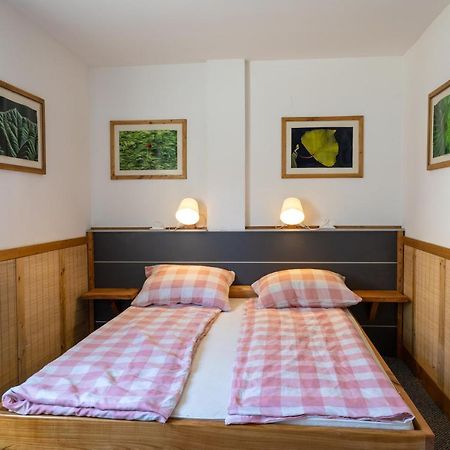 Apartmani Papes クラピナ エクステリア 写真