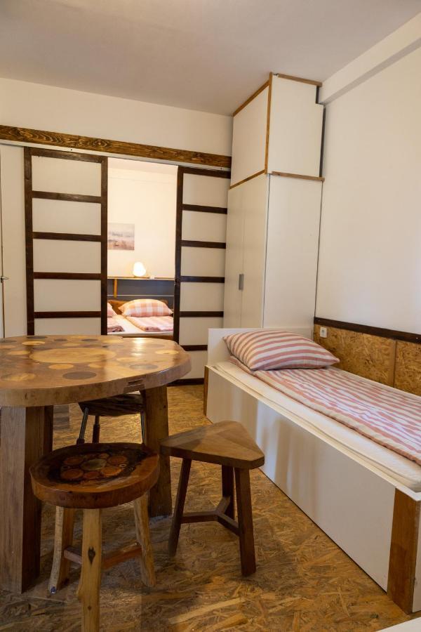Apartmani Papes クラピナ エクステリア 写真