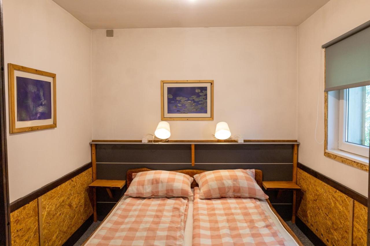 Apartmani Papes クラピナ エクステリア 写真