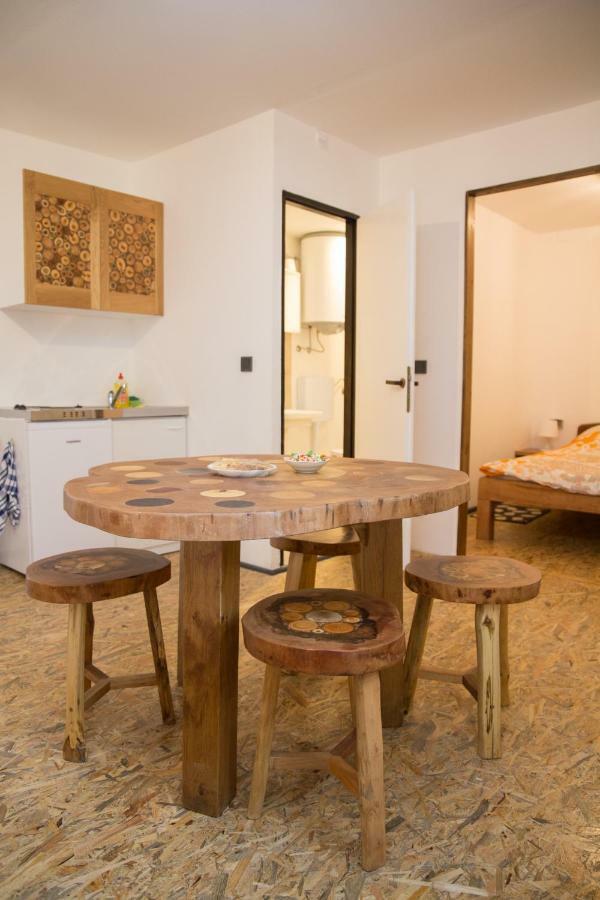 Apartmani Papes クラピナ エクステリア 写真
